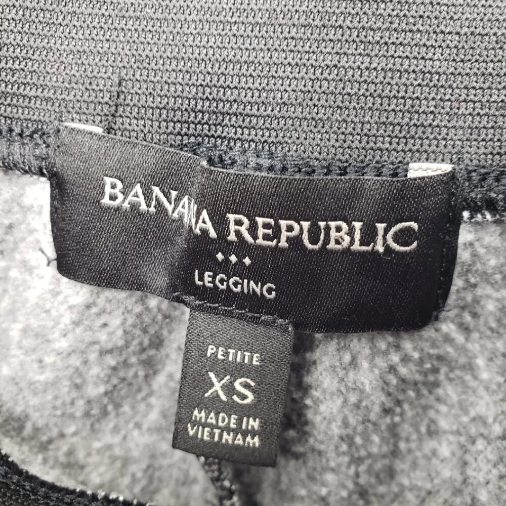 Banana Republic excellent missing